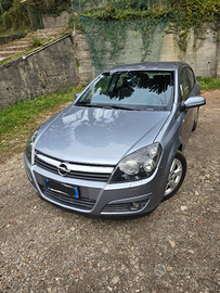 Opel astra 1700 dth