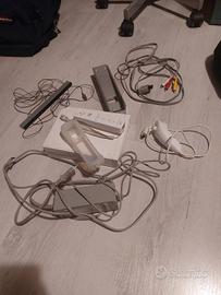 Console Nintendo Wii Completa di Tutti i Cavi