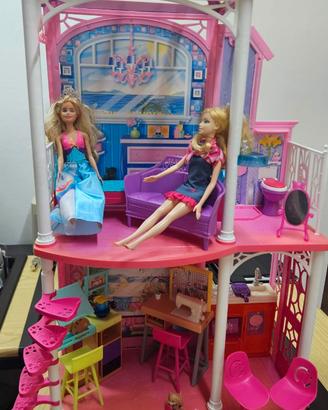 Casa Barbie con accessori