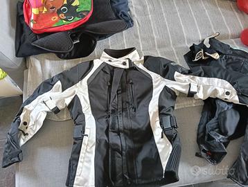Giacca moto donna e guanti