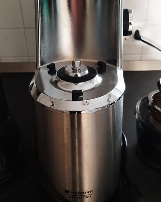 Estrattore di succo Hotpoint Ariston