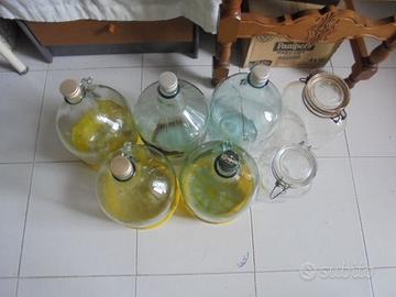 5 Boccioni di vetro vuoti x vino olio ecc perm:uto