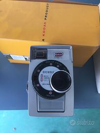 Kodak brownie proiettore A 15 G e camer F 2.7