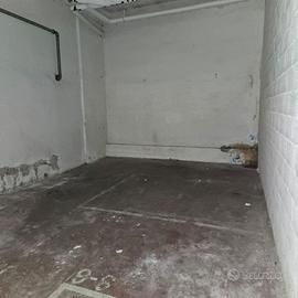 Box/Posto auto Saluzzo [P-132VRG]