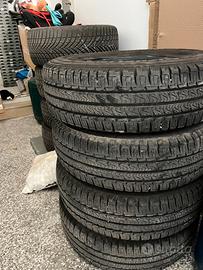 Pneumatici Michelin 225/75/16 CP.