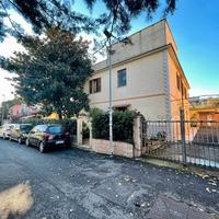 Appartamento trilocale in villa