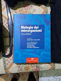 libro di Biologia dei microrganismi