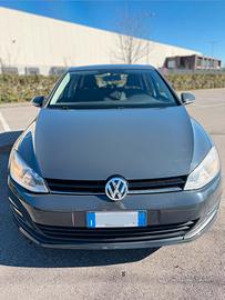 Volkswagen Golf 7 - 1.5 TSI