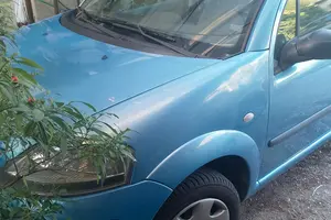 RENAULT CLIO 2004