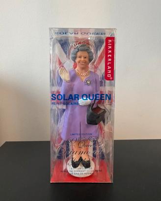 Kikkerland Solar Queen - Limited Edition