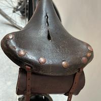 Sella epoca Bianchi in cuoio