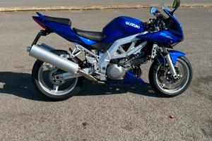 Suzuki 1000 SV