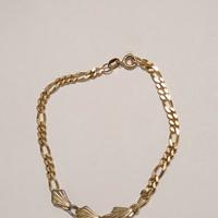 bracciale in acciaio color oro con conchiglie 