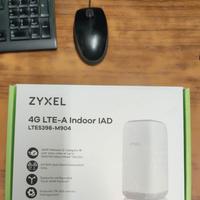 Zyxel Router Modem Wi-Fi 4G LTE5398-M904 Cat 18