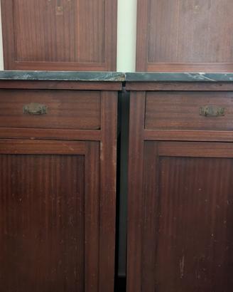 Coppia Comodini Vintage in Legno e piano in marmo