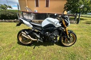 Yamaha FZ8