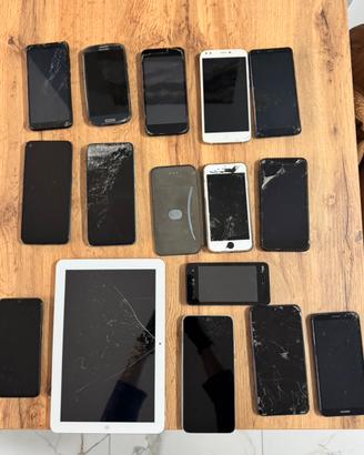 Smartphone e tablet per pezzi di ricambio