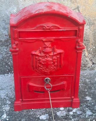 Cassetta postale rossa in metallo -  42x25x9
