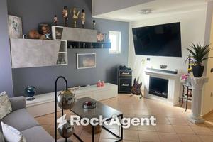 Villetta a schiera di 78 m² con 4 locali a Roma