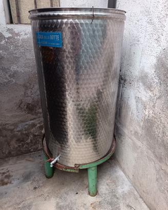 Vasca in acciaio x vino 500l