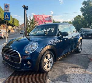 Mini 1.5 One D Business XL