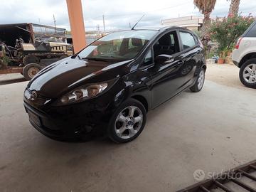 FORD Fiesta 6ª serie - 2012