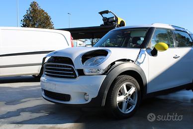 Mini countryman R 60 ricambi Vari