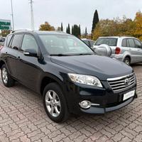 TOYOTA RAV 4 2.2 D-4D FULL OPTIONAL
