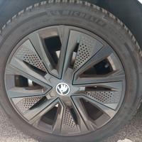 Gomme auto quattro stagioni