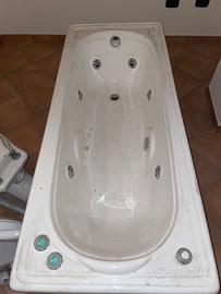 Sanitari, lavabo, vasca idro in ceramica Globo