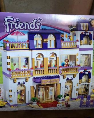 Il Grand Hotel di Heartlake | LEGO FRIENDS
