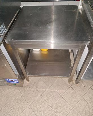 tavolo quadrato 
