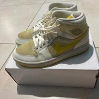 Jordan bianche e gialle