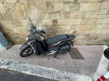 Yamaha Xenter 125 motore rifatto