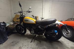 Ducati Scrambler - 2015