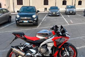 Aprilia tuono 660