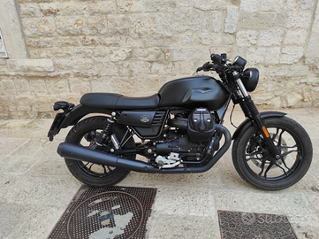 Moto Guzzi V7 lll