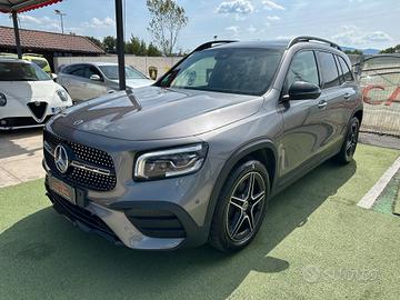 Mercedes-Benz GLB 200 PREMIUM PLUS*AMG*7 POSTI*TET