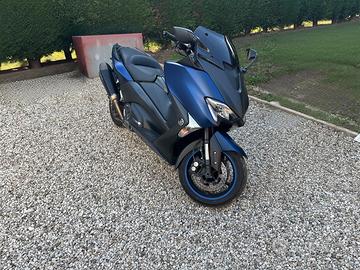 Yamaha TMAX 530 SX Sport Edition