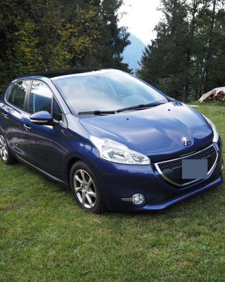 Peugeot 208 e-HDi 92 CV Active 2013 (Neopatentati)