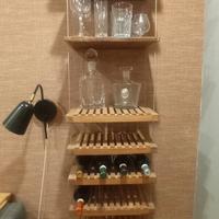 mobile artigianale a mensole  sospeso