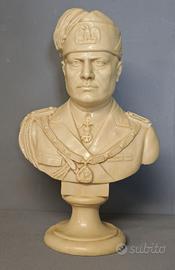 Busto di Benito Mussolini – Resina