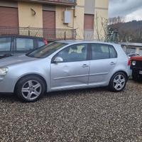 VW GOLF 5 V 1.6 GPL NEOPATENTATI