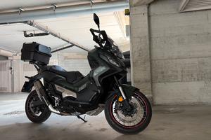 Honda XADV 750