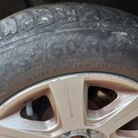 Gomme +cerchi in lega 