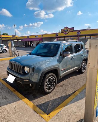 Jeep Renegade Trailhawk 4x4