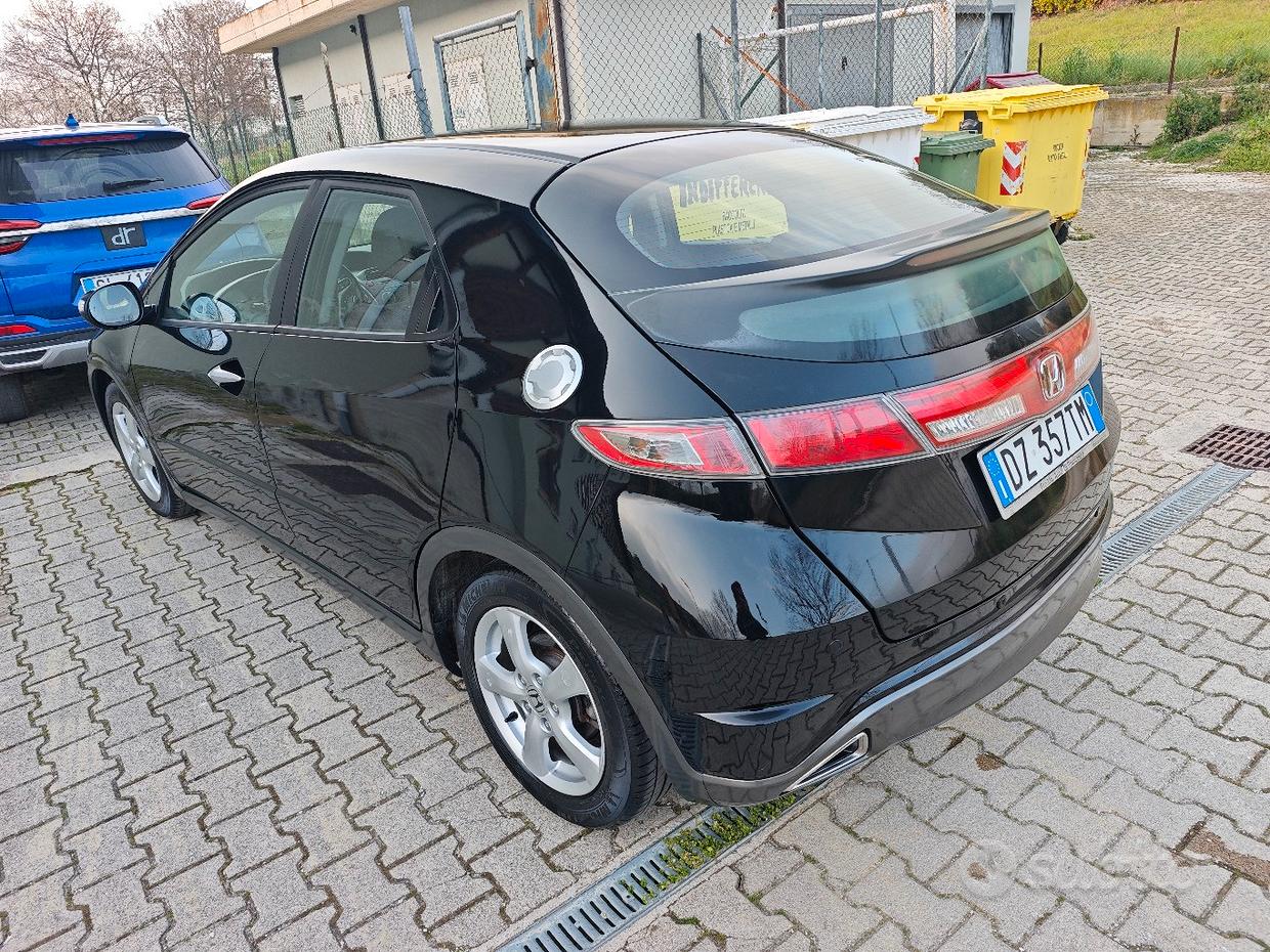 Honda Civic 8ª serie