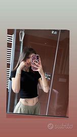 Donna delle pulizie/assistenza anziani