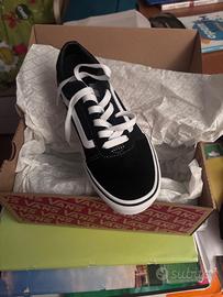 Vans nuove