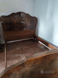 Letto Francese del 1800 Stile Luigi XV in Legno